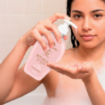 GEL DE DUCHA RITUALES – FLOR DE CEREZO – 400ML - Imagen 2